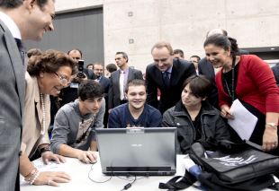 El Presidente de la Generalitat visit� el D�a de la Persona Emprendedora