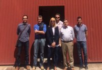 El Ayuntamiento de La Vall dUixó visita la planta piloto de Ecocitric 